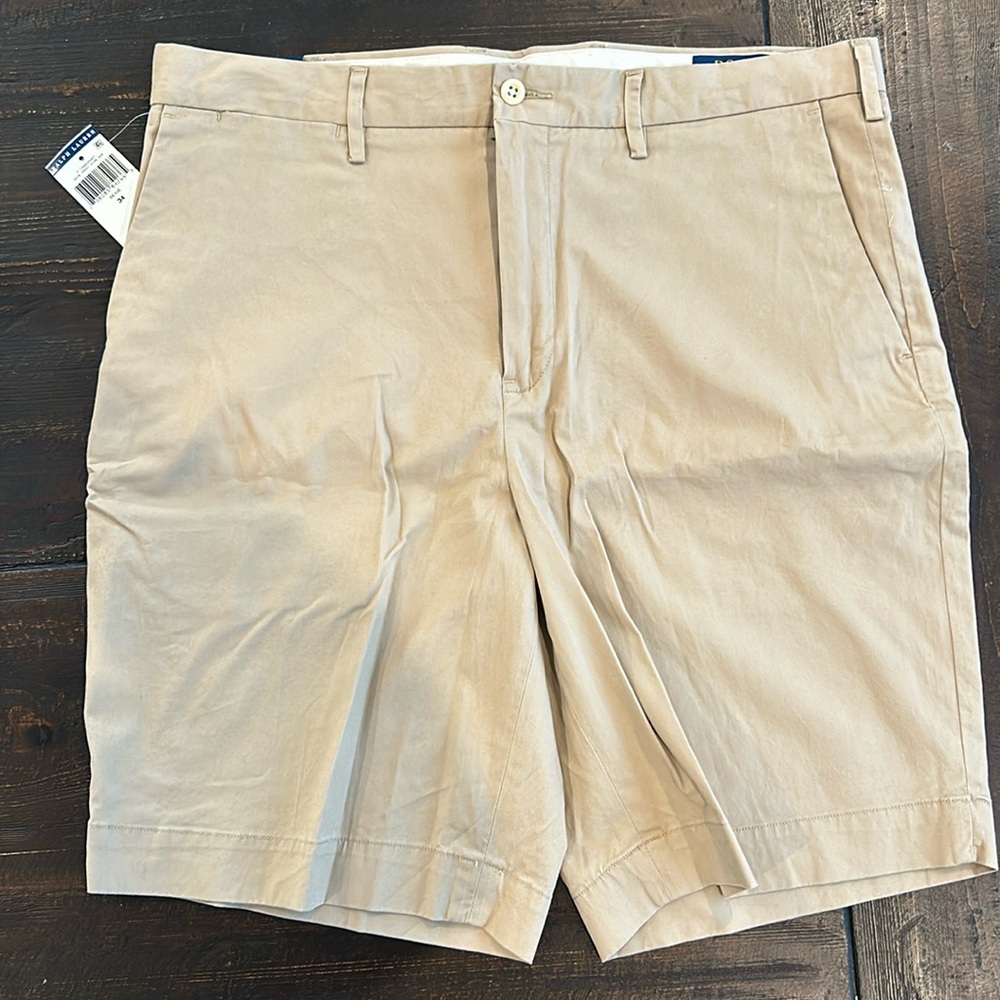 Polo Ralph Lauren Stretch Classic Fit 9” inseam 34” waist Men’s beige shorts.